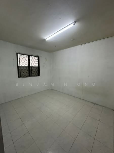 Rumah Flat untuk Dijual di Taman Daya - Jalan Bertam 1, 10 and 16 - Benjamin Ong - Interior - PropertyGuru.com.my