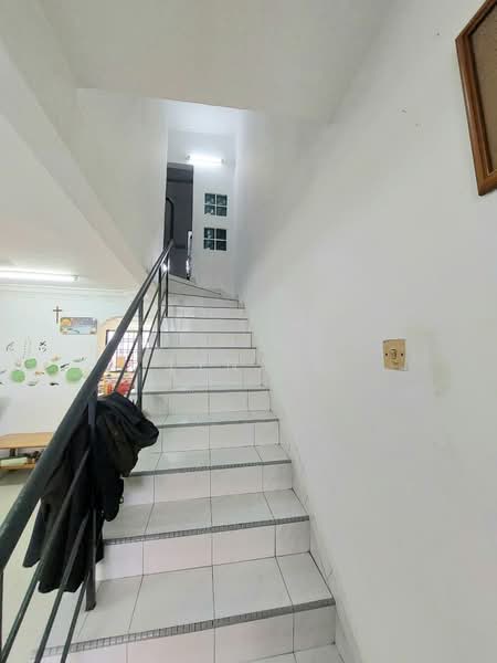 2-storey Terraced House for Sale in Taman Johor Jaya (Johor Bahru) - Tyna . - Interior - PropertyGuru.com.my