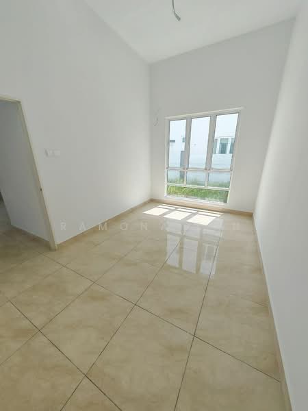 Rumah Berkembar untuk Dijual di Taman Klebang Utama (Klebang) - Ramona Tan - PropertyGuru.com.my