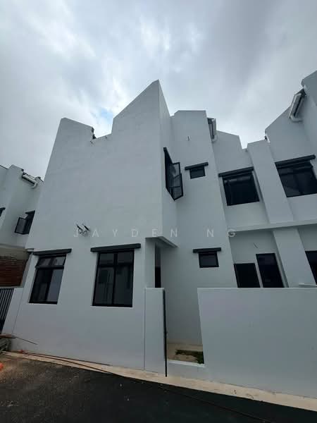 Rumah Teres 2 Tingkat untuk Dijual di Bandar Dato Onn (Tebrau) - Jayden Ng - Exterior - PropertyGuru.com.my