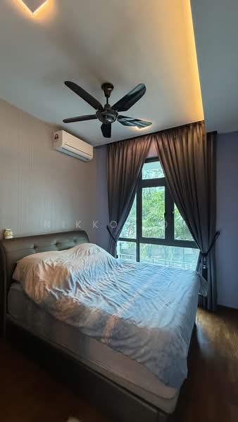Servis Apartment untuk Dijual di Crescent Bay Suites (Teluk Bayu) - Nikko Soh - Bedroom - PropertyGuru.com.my