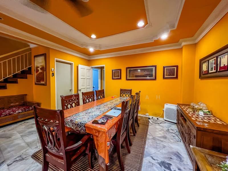Rumah Teres 2.5 Tingkat untuk Dijual di Taman Equine (Seri Kembangan) - Nana Cheah - PropertyGuru.com.my