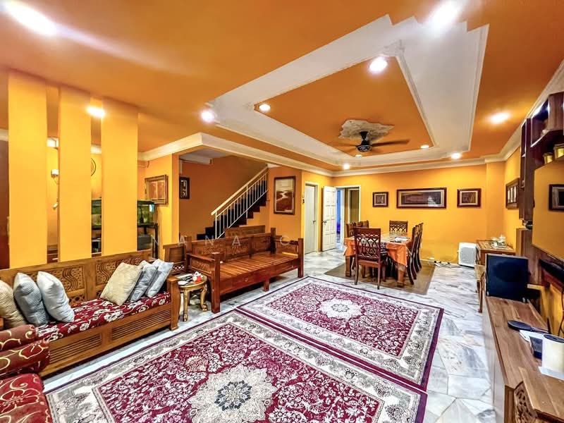 Rumah Teres 2.5 Tingkat untuk Dijual di Taman Equine (Seri Kembangan) - Nana Cheah - PropertyGuru.com.my