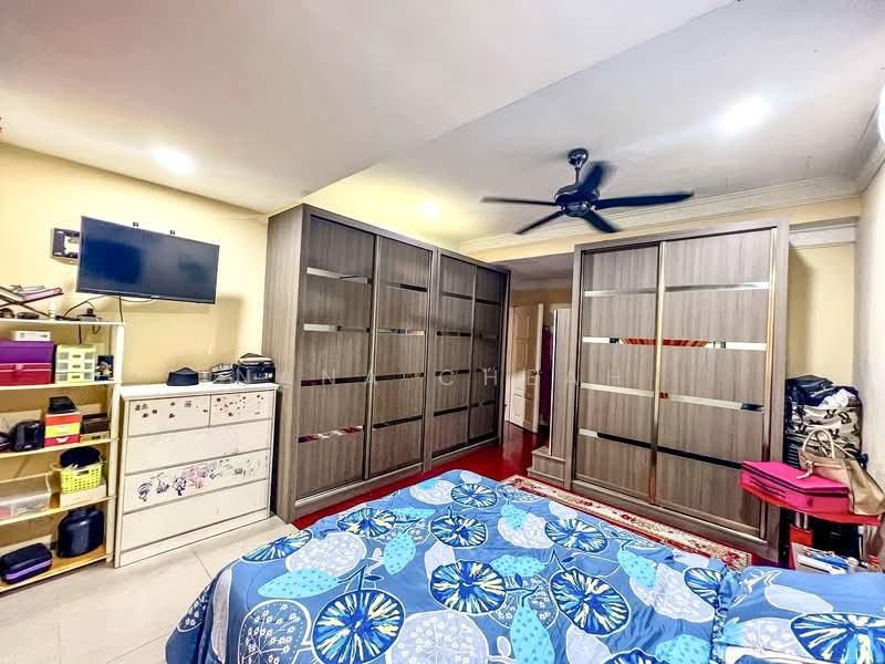 Rumah Teres 2.5 Tingkat untuk Dijual di Taman Equine (Seri Kembangan) - Nana Cheah - PropertyGuru.com.my