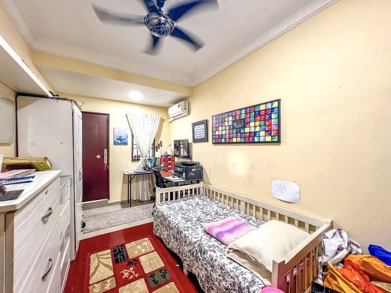 Rumah Teres 2.5 Tingkat untuk Dijual di Taman Equine (Seri Kembangan) - Nana Cheah - PropertyGuru.com.my