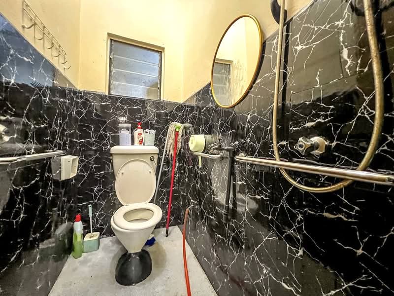 Rumah Teres 2.5 Tingkat untuk Dijual di Taman Equine (Seri Kembangan) - Nana Cheah - PropertyGuru.com.my