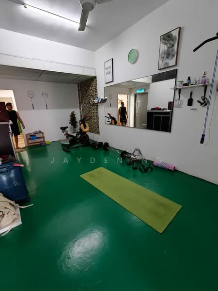 Shop for Sale in Taman Scientex Senai (Senai) - Jayden Ng - Gym - PropertyGuru.com.my
