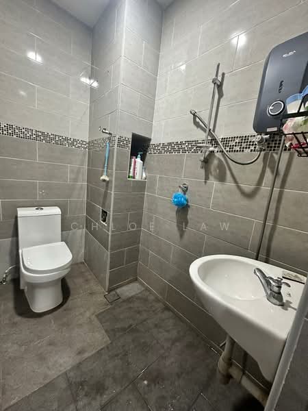 Rumah Teres 2 Tingkat untuk Dijual di Nusantara Prima (Gelang Patah) - Chloe Law - Bathroom - PropertyGuru.com.my