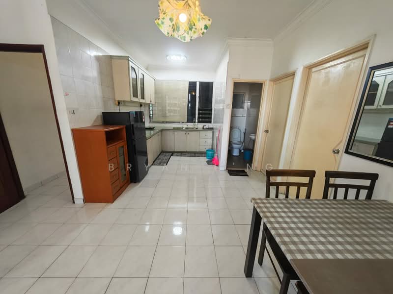 Kondominium untuk Dijual di N-Park Condominium - Bryan H'ng - Kitchen - PropertyGuru.com.my