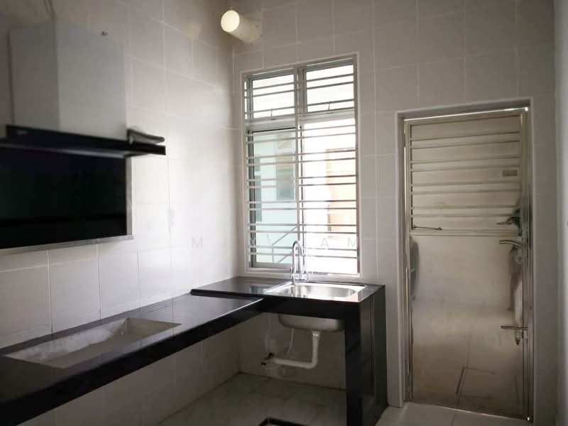 1-storey Terraced House for Sale in Bandar Putra (Kulai) - Max Lam - PropertyGuru.com.my