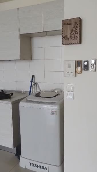 Servis Apartment untuk Dijual di Greenfield Regency - Nick Tay - Kitchen - PropertyGuru.com.my