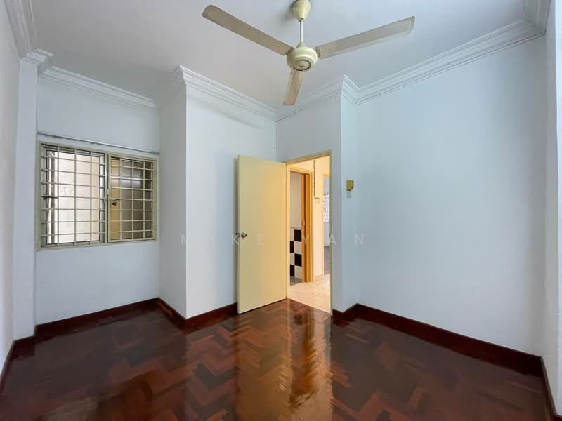 Condominium for Sale at Astana Putra - Mike Yan - Interior - PropertyGuru.com.my