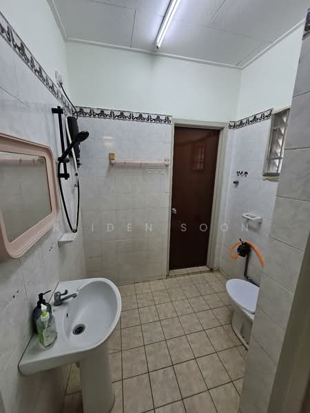 3-storey Terraced House for Rent in Batu 9 (Cheras) - Raiden Soon - PropertyGuru.com.my