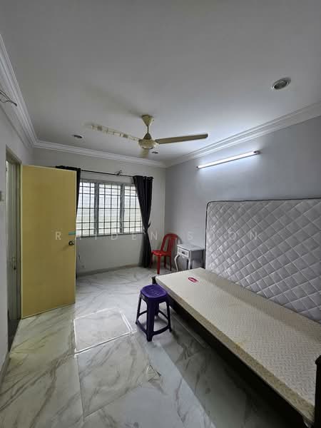3-storey Terraced House for Rent in Batu 9 (Cheras) - Raiden Soon - PropertyGuru.com.my