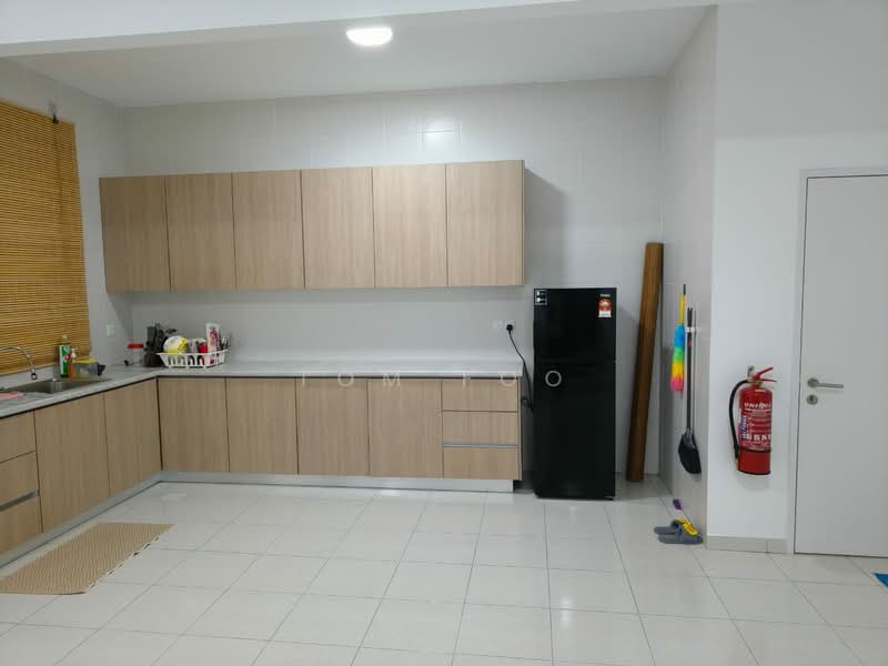 Kondominium untuk Disewa di Residensi Adelia 2 - Tom Foo - Kitchen - PropertyGuru.com.my