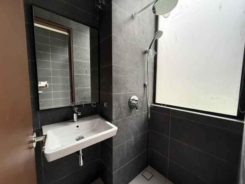 2-storey Terraced House for Sale in Puteri Harbour (Iskandar Puteri (Nusajaya)) - Ricky Woo - Bathroom - PropertyGuru.com.my