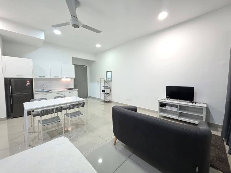 Service Residence for Rent at Cybersquare - Fong Qi Jing - PropertyGuru.com.my