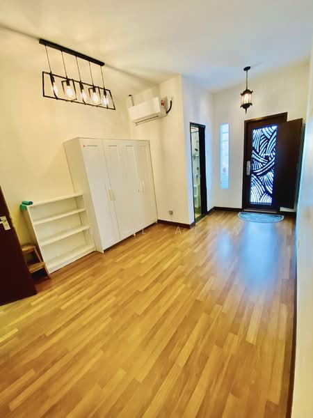 2-storey Terraced House for Rent in Denai Alam (Shah Alam) - Danial Aiman - Entrance - PropertyGuru.com.my