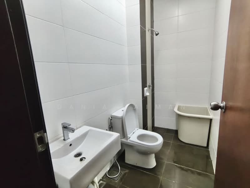 2-storey Terraced House for Rent in Denai Alam (Shah Alam) - Danial Aiman - Bathroom - PropertyGuru.com.my