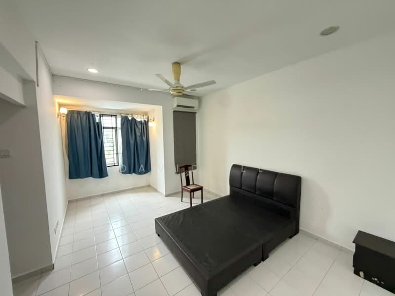 Rumah Teres 2 Tingkat untuk Disewa di Kota Emerald (Rawang) - David Lee - Bedroom - PropertyGuru.com.my