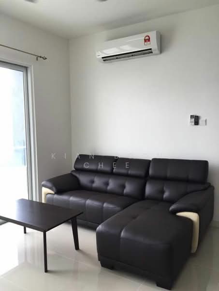 Kondominium untuk Disewa di Scenaria @ North Kiara Hills - Kian Boon Chee - Living Room - PropertyGuru.com.my