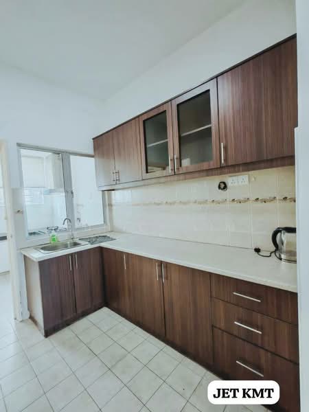 Rumah Teres 2 Tingkat untuk Dijual di Bukit Raja (Selangor) - Eunice Lim - Kitchen - PropertyGuru.com.my
