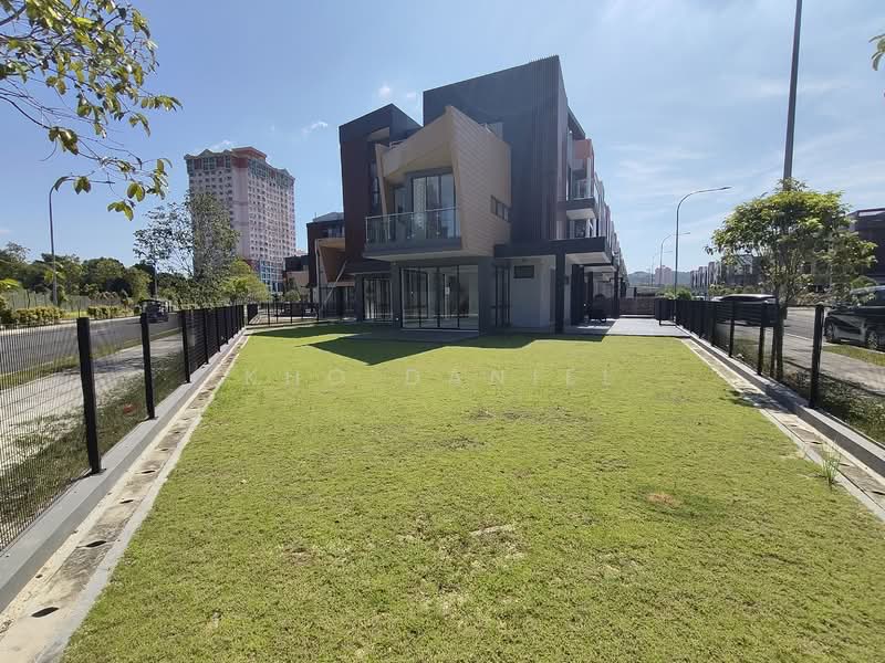 3-storey Terraced House for Rent in BANDAR PUCHONG JAYA (Puchong) - Kho Daniel - Exterior - PropertyGuru.com.my