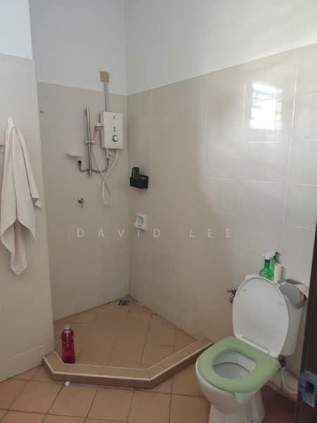 Rumah Teres 2 Tingkat untuk Disewa di Balik Pulau (Penang) - David Lee - Bathroom - PropertyGuru.com.my