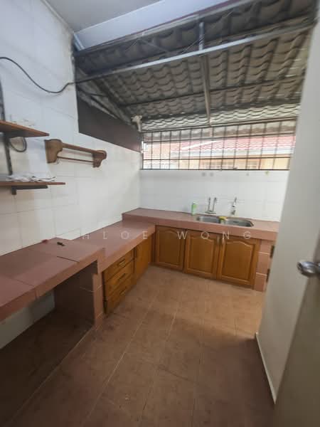 Rumah Teres 2 Tingkat untuk Dijual di Bandar Damai Perdana (Cheras) - Chloe Wong - Kitchen - PropertyGuru.com.my