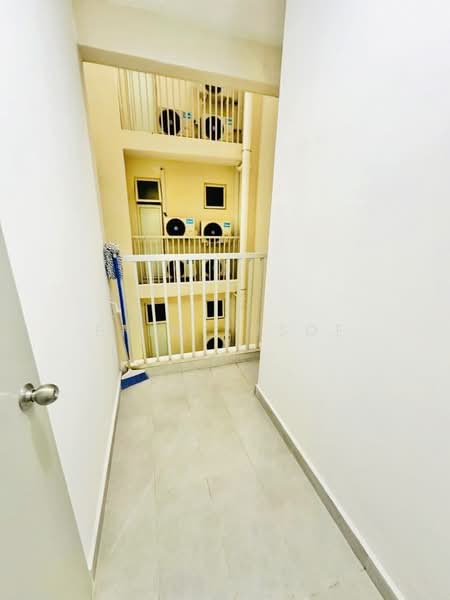 Condominium for Rent at Residensi Suasana @ Damai - Erin Yusof - Corridor - PropertyGuru.com.my