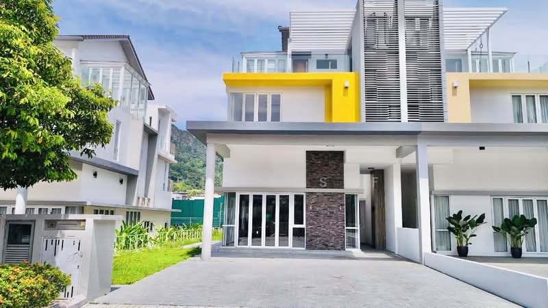 Cluster House for Rent in Ampang Jaya (Ampang) - Erin Yusof - Exterior - PropertyGuru.com.my