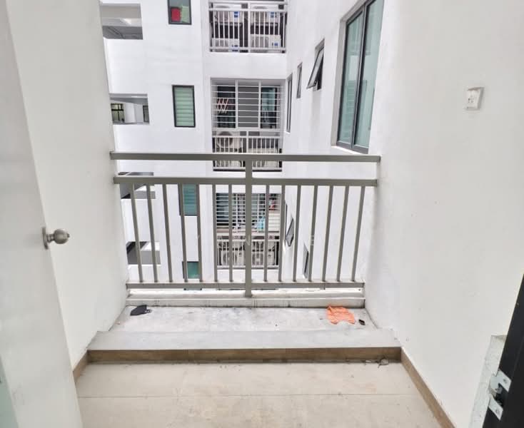 Condominium for Rent at Mizumi Residences - Ryan Tee - Balcony - PropertyGuru.com.my