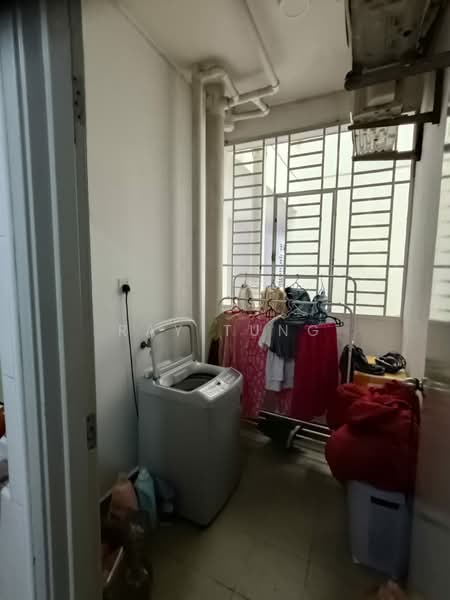 Service Residence for Sale at Seasons Amara Larkin - Ray Tung - Interior - PropertyGuru.com.my