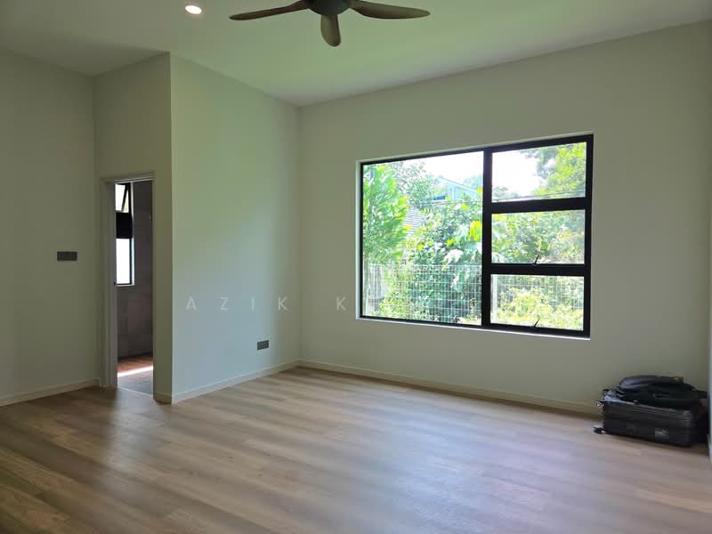 Bungalow for Sale in Bandar Bukit Mahkota (Bangi) - Azik Khalid - PropertyGuru.com.my