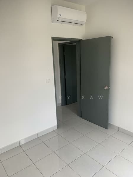 Service Residence for Rent at E'Island Lake Haven - Zeckry Saw - PropertyGuru.com.my