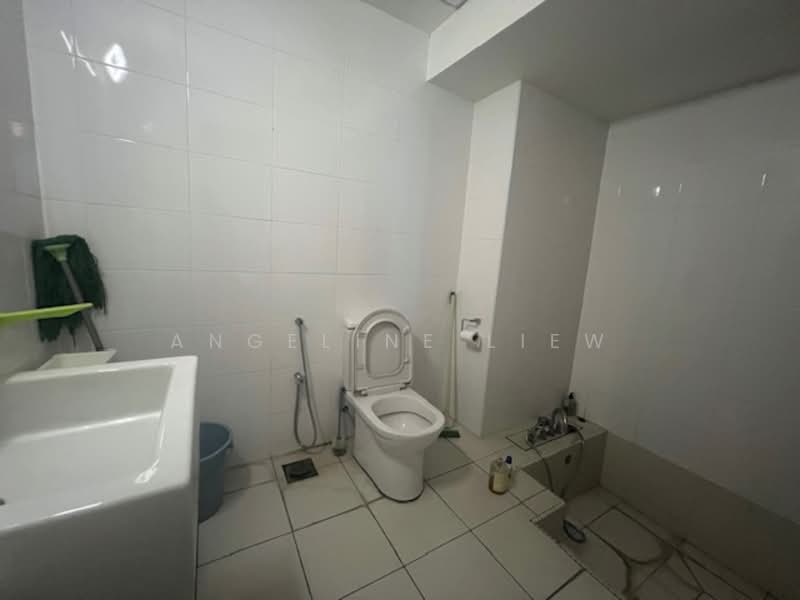 Kondominium untuk Disewa di Solaris Dutamas - Angeline LIEW - Bathroom - PropertyGuru.com.my