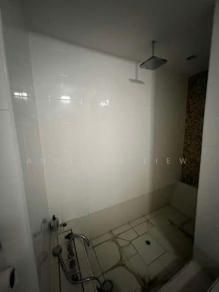 Kondominium untuk Disewa di Solaris Dutamas - Angeline LIEW - Bathroom - PropertyGuru.com.my