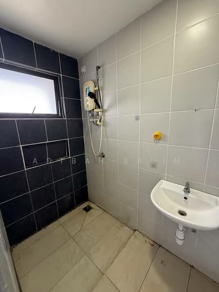 Apartment for Sale at Pr1ma One @ Laman View - Adibah Salim - Bathroom - PropertyGuru.com.my