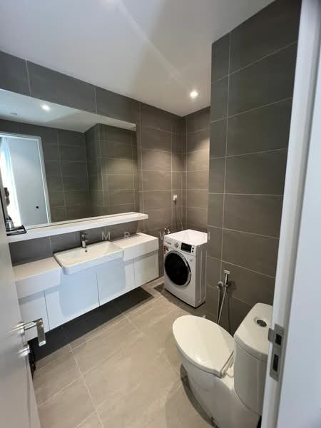 Servis Apartment untuk Disewa di Quill Residence - Mr Wan - Bathroom - PropertyGuru.com.my
