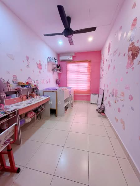2-storey Terraced House for Sale in Taman Senai Jaya (Senai) - Nathan Chan - Bedroom - PropertyGuru.com.my