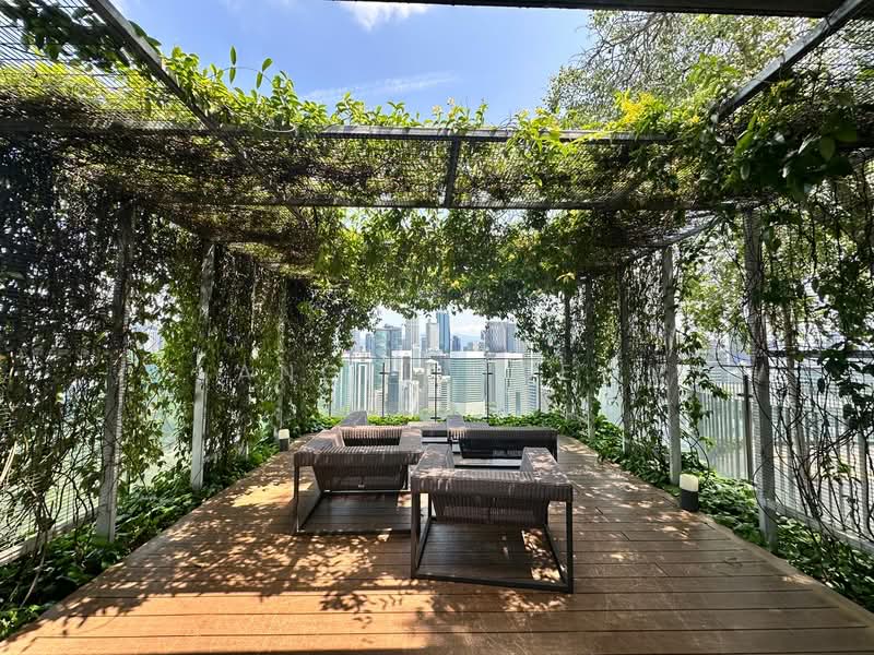 Servis Apartment untuk Dijual di Ceylonz Suites - Angel Goey - Exterior - PropertyGuru.com.my
