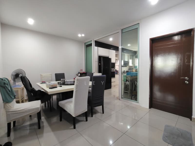 3-storey Terraced House for Sale in Taman Damai Utama (Bandar Kinrara) - Shirley Tan - Dining Room - PropertyGuru.com.my