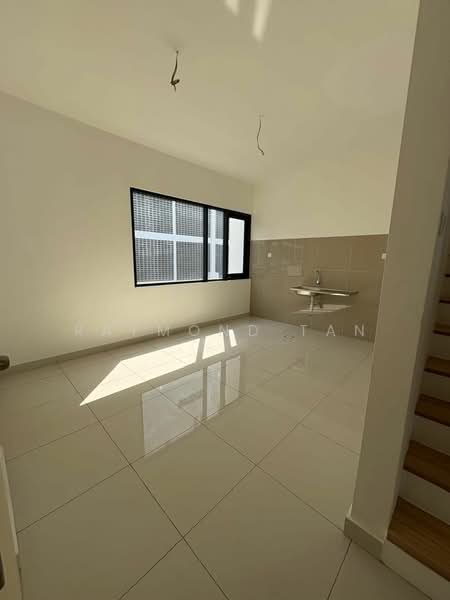 Terraced House for Sale in Damansara Perdana (Selangor) - Raymond Tan - Kitchen - PropertyGuru.com.my