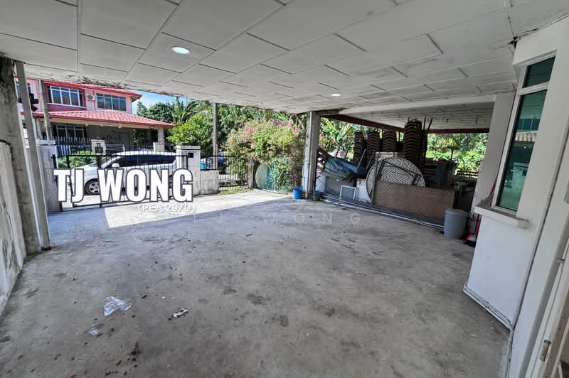 2-storey Terraced House for Rent in Taman Kingfisher 3 & 4 (Kota Kinabalu) - TJ Wong - Exterior - PropertyGuru.com.my