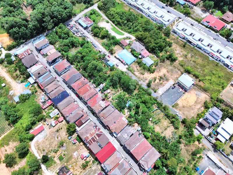 Agricultural Land for Sale in Kampung Sungai Pelong (Sungai Buloh) - Herman Sazwan Nor Rahim - Exterior - PropertyGuru.com.my