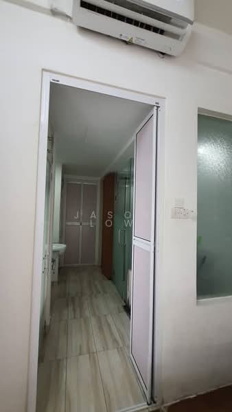 Condominium for Rent at 10 Semantan Suites - Jason Low - Bathroom - PropertyGuru.com.my