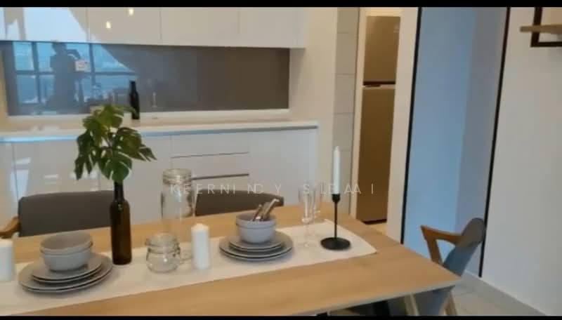 Servis Apartment untuk Disewa di The Park Sky Residence - Eric Sea - Dining Room - PropertyGuru.com.my