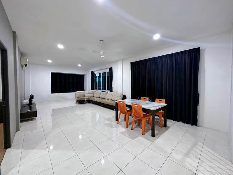 Kondominium untuk Disewa di The Ryegates - Jeno Tan - Living Room - PropertyGuru.com.my