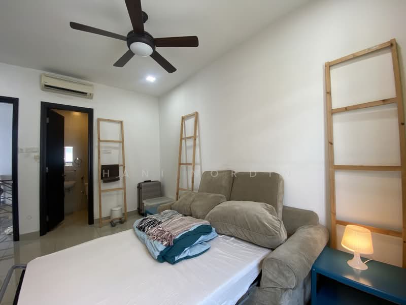 Rumah Berkembar untuk Dijual di Dengkil (Selangor) - Hani Nordin - PropertyGuru.com.my