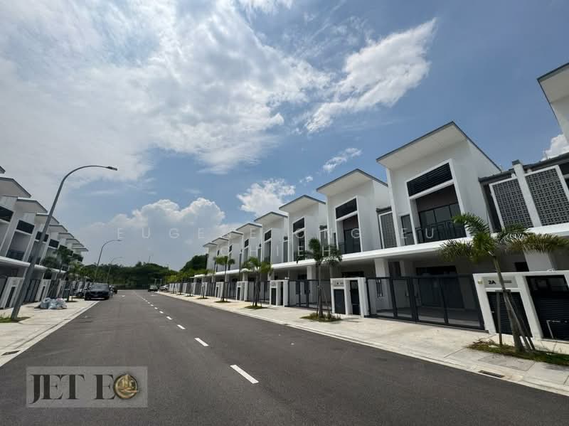 Rumah Teres 2 Tingkat untuk Dijual di Tanjong Duabelas (Selangor) - Eugene Ong Eu chieh - Exterior - PropertyGuru.com.my